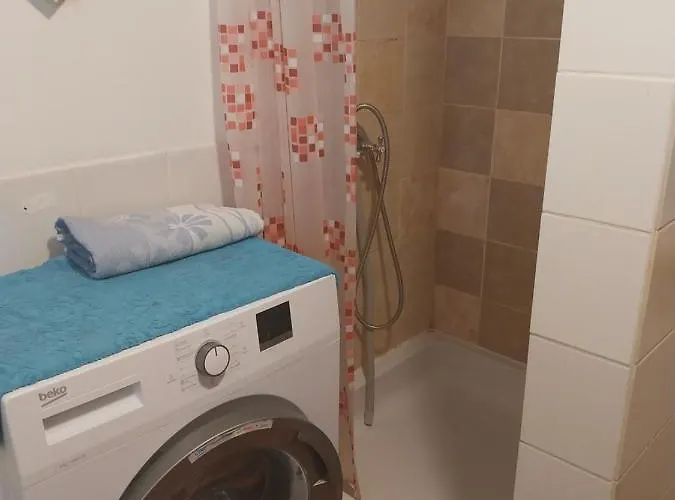 Jaktstuga Karlov Pod Pradedem. Karlov Malá Morávka